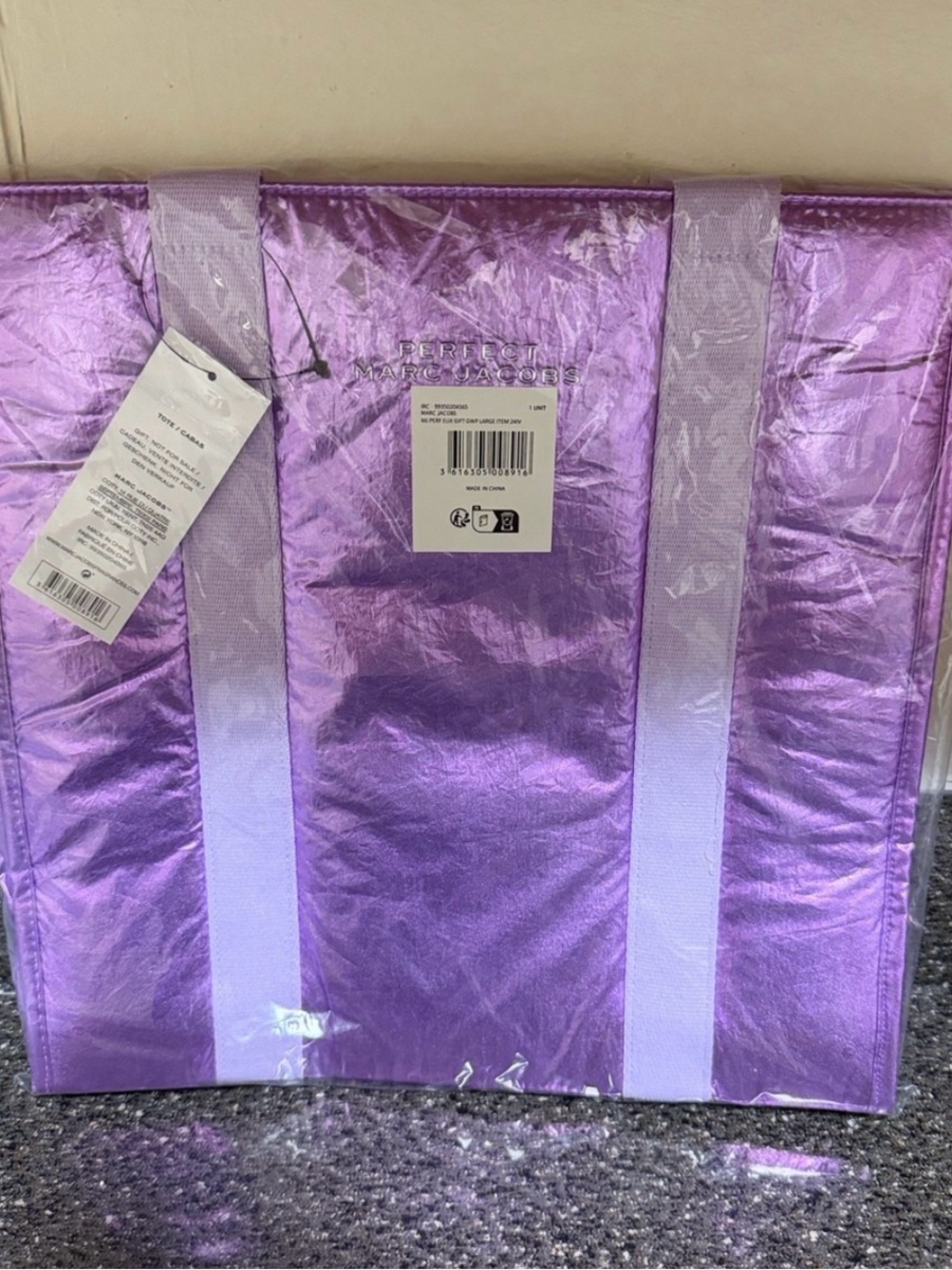 NIP Marc Jacobs Metallic Lilac Tote GWP
